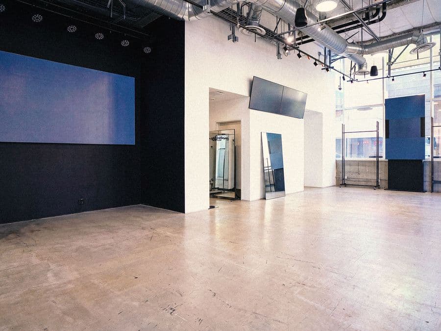 Pop-up store being taken down after the activation